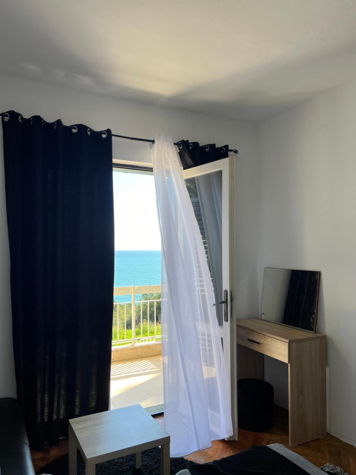 Apartments Nautilus Ulcinj Ngoại thất bức ảnh